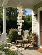 Dekoratives Windspiel aus Muscheln und Kristallkugel für Fenster, Garten und Terrasse, Weiß