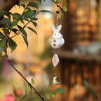 Keramik Windspiel mit Vögeln, Hasen und Blumen für Balkon, Terrasse und Garten – Japanisch inspiriertes Deko-Set