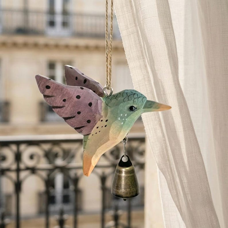 Geschnitztes Kolibri-Windspiel aus Massivholz für Außenbereiche, Hängedekoration für Terrasse, Balkon und Garten – 3 Stiloptionen