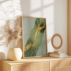 Kintsugi-Kunstdruck, Salbeigrün | Wanddekor-Gemälde, diagonales Rissmuster mit Blattgold