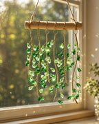 Windspiel mit grünem Blattkristall, Boho-Gartenfensterdekoration, Regenbogenprisma